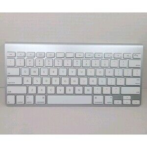 Apple Battery Powered Wireless Keyboard Model A1314 Tested
